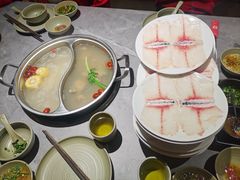 -阿源鱼捞斑鱼火锅·海鲜粥(山景尚宅店)