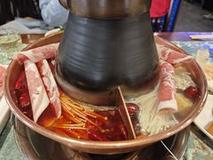 -楼外楼大刀肉传统火锅居(繁荣路店)