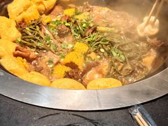 -高家小院铁锅炖大鹅(哈西高铁站店)