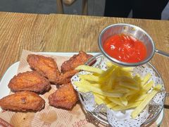 -叶派龙虾•招牌香辣蟹·海鲜(中海国际店)