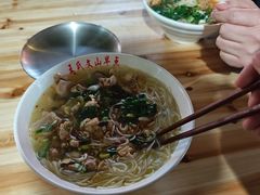 -文山荷鲜居(翠湖店)
