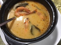 -玖月时尚泰式餐厅