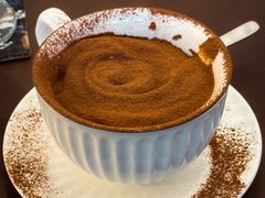 -Café Monson