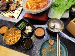 -臻牛烤肉