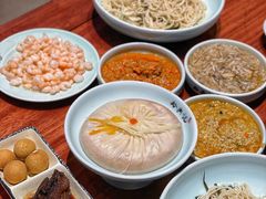 -裕兴记•蟹黄面馆(人民广场店)