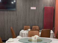 -鑫巴蜀小镇 · 水煮鱼专研店(玉桥店)