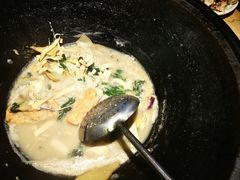 -陈大锅·岳阳鱼馆·地道岳阳菜(美食街店)