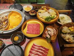 -牛New寿喜烧(虹桥新天地店)