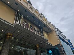 -凤凰楼酒家·粤宴点心(华强北店)