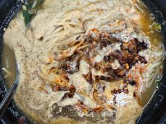 -小街曹师傅砂锅麻辣烫(亚泰大街店)