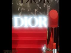 -Dior迪奥(上海世茂广场店)