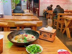 -万记麻辣烫国展总店