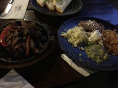 -Pistolera Mexican Cantina女枪手墨西哥餐厅(碧云路店)