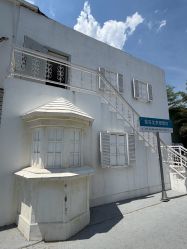 -城市花园婚纱摄影