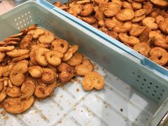 小蝴蝶酥-上海哈尔滨食品厂(淮海中路店)