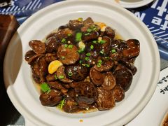 房县小花菇-鑫小城故事·藕汤·家常菜(台北一路总店)