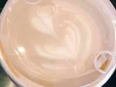 拿鐵-Manner Coffee(芮欧百货店)