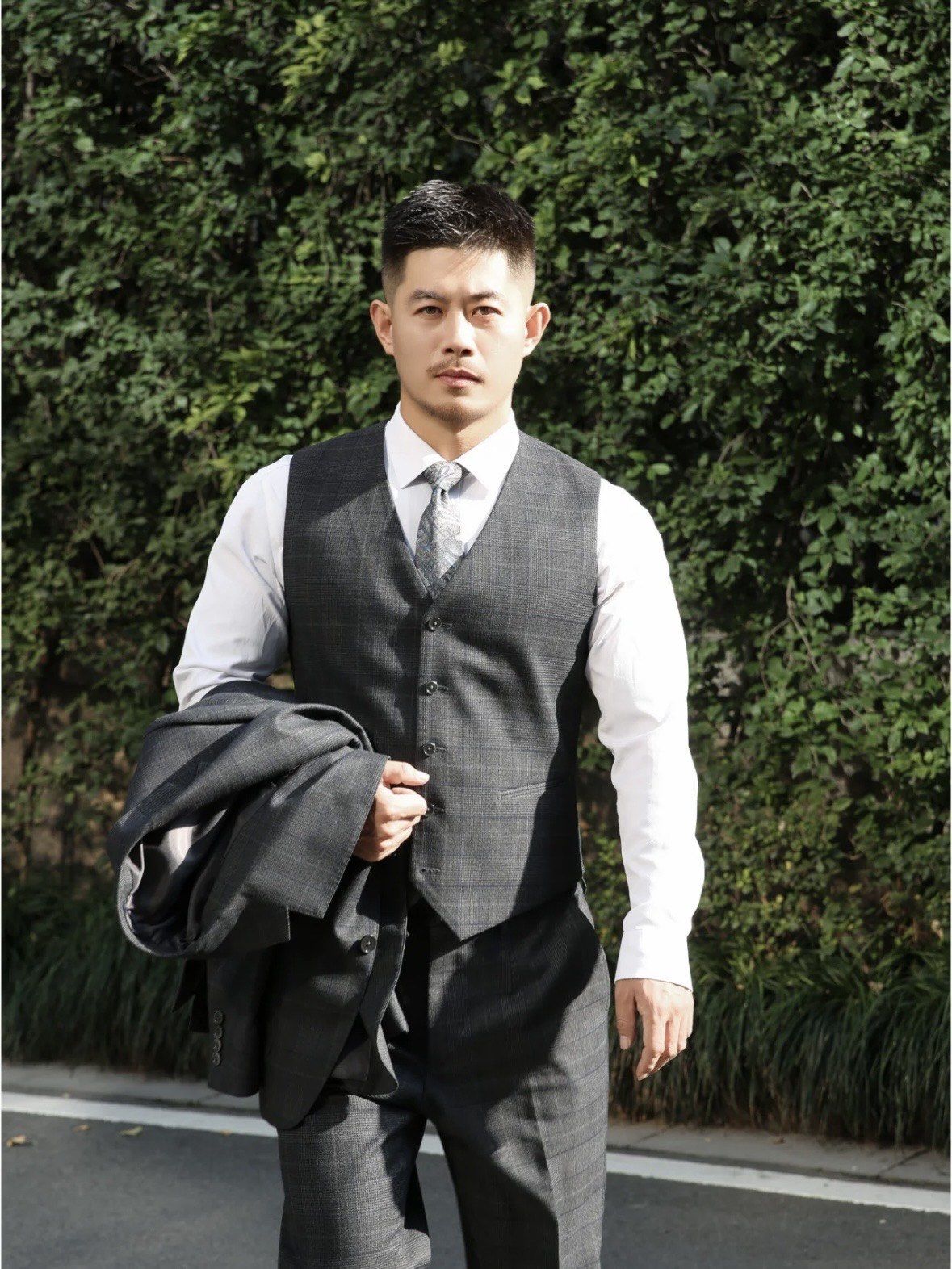男生西装穿搭的百搭神器居然是