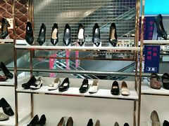 -云柏鞋业(十里堡店)