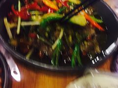 -去吃小龙虾·江湖菜·烧烤(南滨路店)