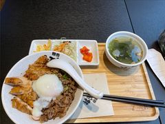 -熊吞·大碗丼烧肉饭(西市场嘉华店)