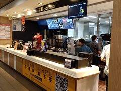 自助取餐区-麦当劳(杭州西湖银泰百货店)