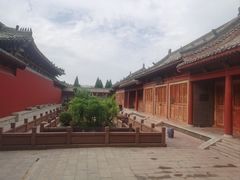 -开封府