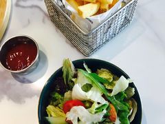 -萨卡屋亲子乐园·餐厅(龙山万物工场店)