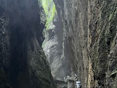 -龙水峡地缝景区