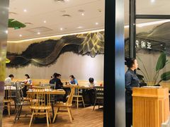 -Pho Asia 亚阁越南料理(上海来福士广场店)