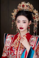 -LOVINA洛维娜婚纱礼服