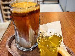 -Line 咖啡(石厦花园店)