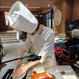这家京菜店的烤鸭也太好吃了吧