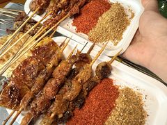 -卞二小串·鹤岗烧烤·坑烤(永定路店)