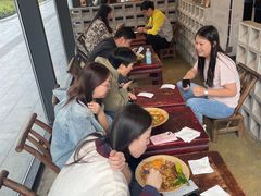 -方铲铲·成都板凳面(滨江银泰店)