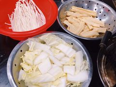 大白菜-二楼老店重庆鸡公煲(真光路店)