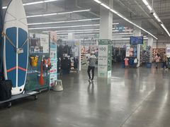 -迪卡侬(金龙湖店)