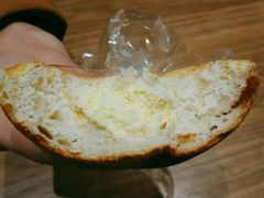 香草冰激凌爆浆面包-那家面包房(珠江路店)