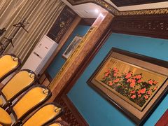 -皇宫大酒店