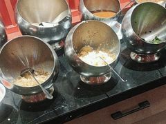 -何师傅美蛙鱼头(汉街店)