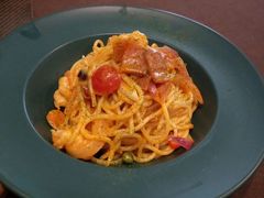 -悦享绿山墙西餐厅