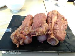 -关东小磨东北菜(上海长风大悦城店)