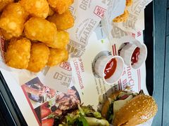 -The Habit Burger Grill 哈比特汉堡(爱琴海店)