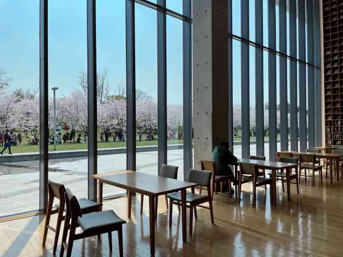 晓书馆-"以前在北京,经常去杂书馆,地理位置偏僻了."-大众点评移动版