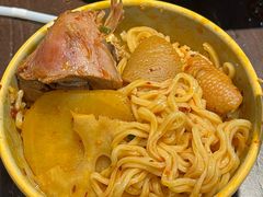 -张翻越·川渝冒菜·武汉黑鸭煲(城北万象城店)