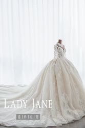 点击看大图 -Lady Jane高端婚纱礼服馆