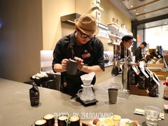 -星巴克臻选(上海合生汇1F店)