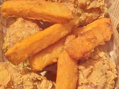 炸鸡拼盘-七八冷面·延边朝鲜族美食(欢乐谷店)