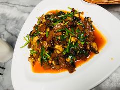 -蔼若春.传承三十年云南菜(金碧公园店)