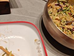 -丽伟的串·烧烤·砂锅(季景天地店)